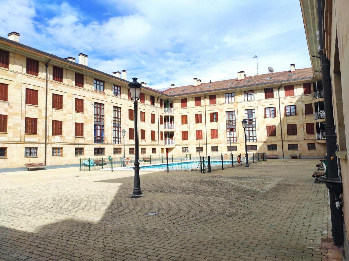 Apartamento Parque Europa Ezcaray Exterior foto